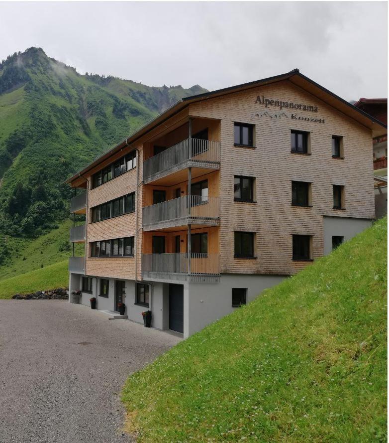 Alpenpanorama Konzett Lägenhet Faschina Exteriör bild